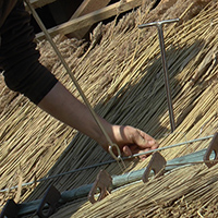 Les savoir-faire chaumiers dans le golfe du Morbihan