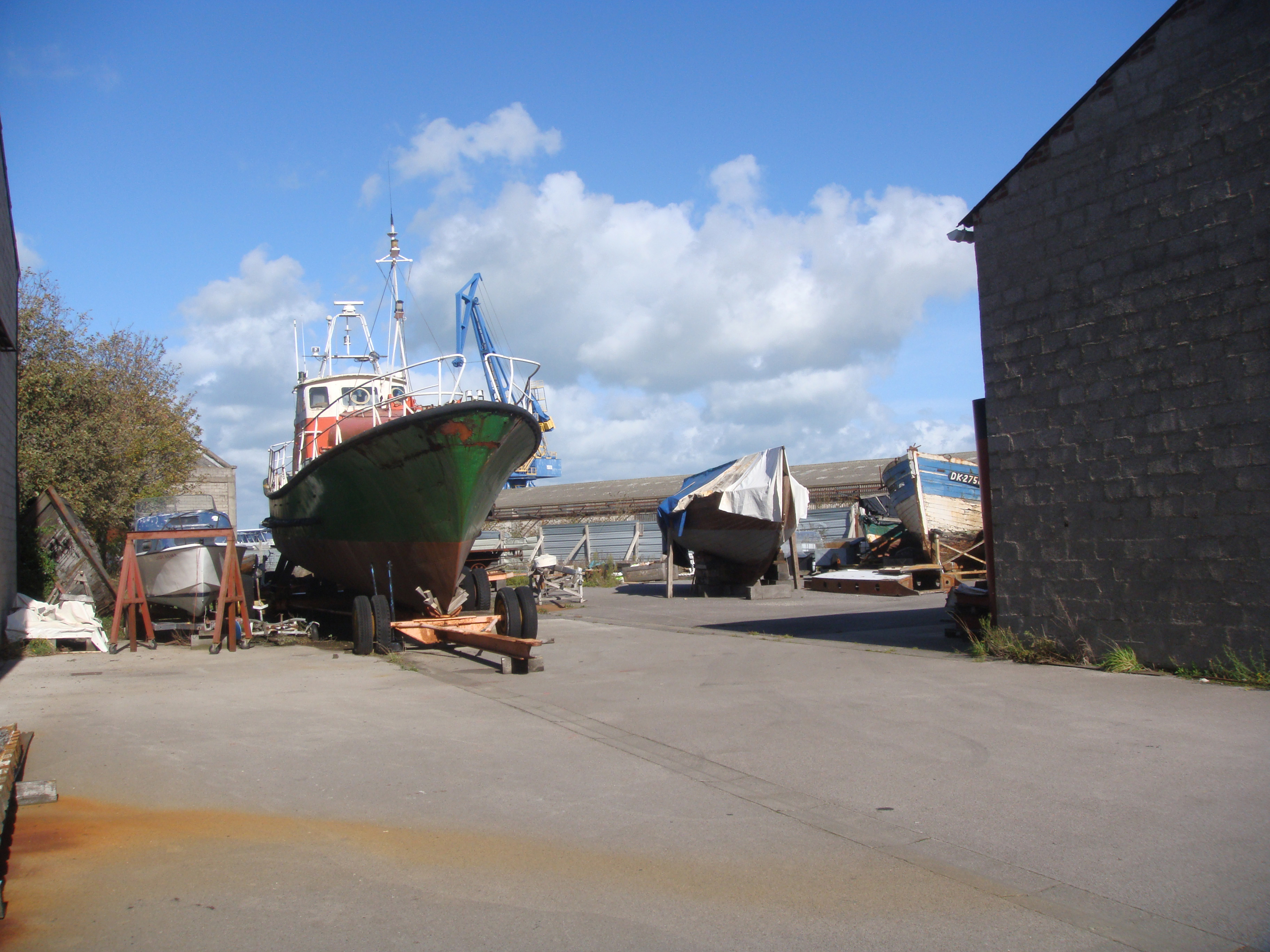 Espace de stockage pour les bateaux en attente de restauration,09/10/2020. © Anne-Sophie Rieth, 2020..