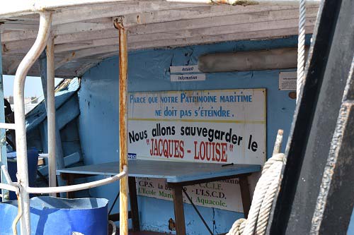 Affichage à bord du Jacques-Louise, 24 juin 2021. © Théo Lebouc, 2021.